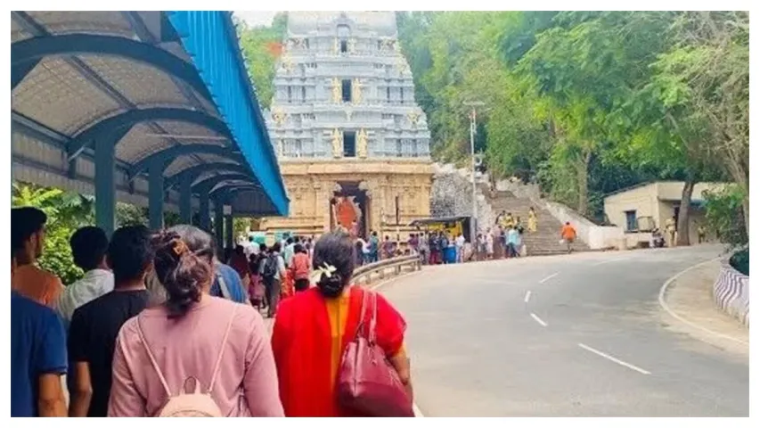 Tirumala: తిరుమలలో మరో చిరుత హల్చల్.. భక్తులు జాగ్రత్తగా ఉండాలన్న అధికారులు