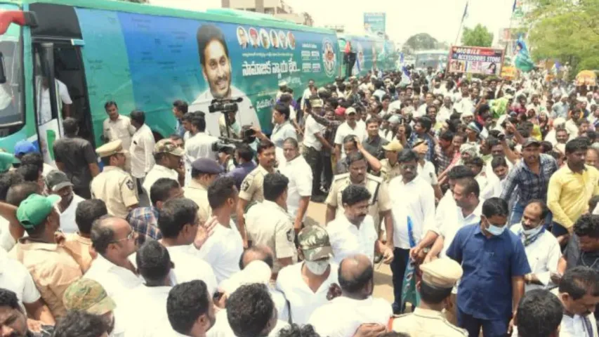 YCP Bus Yatra: బస్సు యాత్రకు రెడీ అయిన వైసీపీ!
