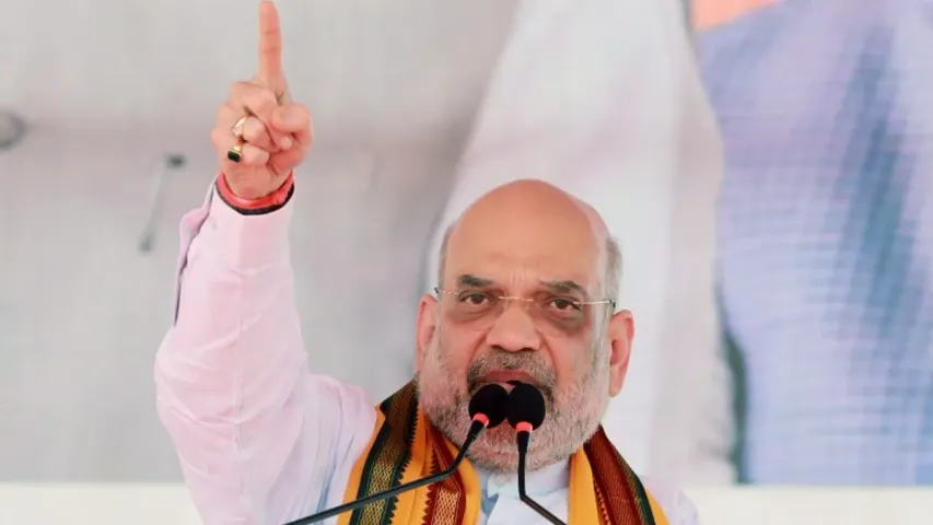 Amit Shah: కేసీఆర్ కారు స్టీరింగ్ ఒవైసీ చేతిలో ఉంది.. ఈసారి వచ్చేది బీజేపీ మాత్రమే