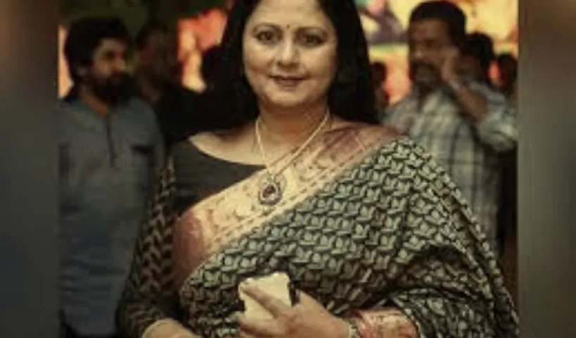 కమలం గూటికి టాలీవుడ్ తారల క్యూ..ఢిల్లీ బయల్దేరిన జయసుధ..దిల్ రాజు కోసం గట్టిగా ట్రై చేస్తున్న టీబీజేపీ!