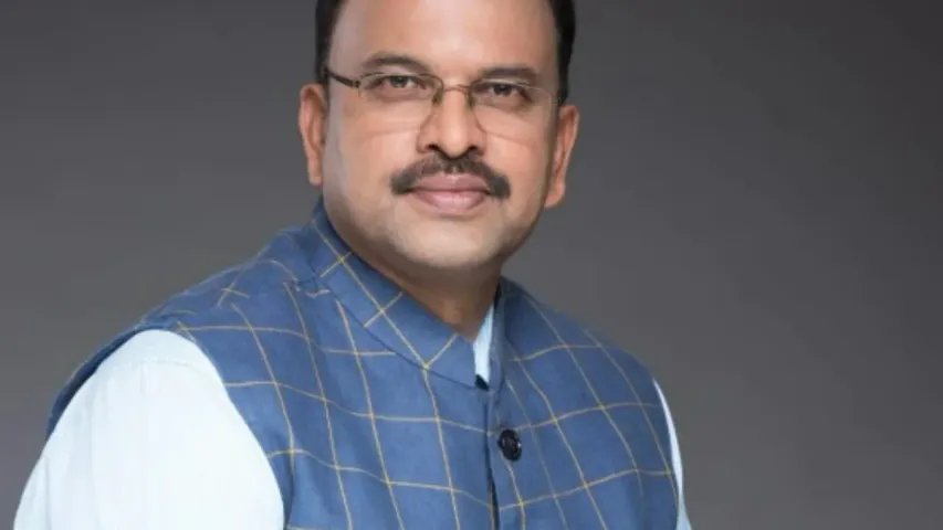 JD Lakshmi Narayana: ఎక్కడ నుంచి పోటీ చేస్తాను అనే దాని మీద క్లారిటీ ఇచ్చిన జేడీ!