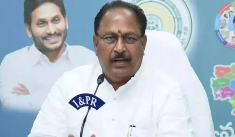 నీ కుటుంబం మీద ఎన్ని కుట్రలు చేశారో నీకు తెలియదా పవన్: మంత్రి కొట్టు!