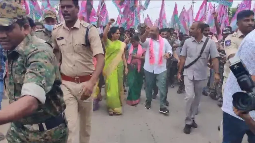 ఎన్నికల శంఖారావం.. కాంగ్రెస్ మాటలు నమ్మి మోసపోవద్దు: కవిత