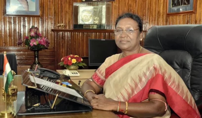 రేపు రాష్ట్రపతితో విపక్ష ఎంపీల భేటీ.... ఎందుకంటే...!