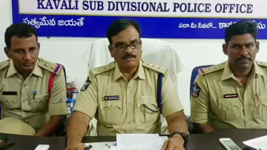 ఆ ముగ్గురిని ఆస్తి కోసమే చంపేశారు!
