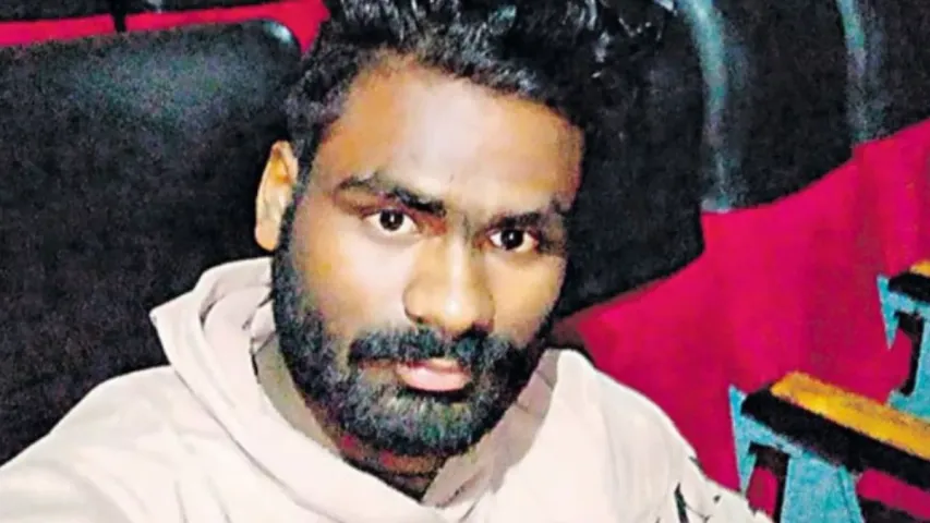 క్రికెట్‌ ఆడుతూ..22 ఏళ్ల యువకుడు..గుండెపోటుతో!