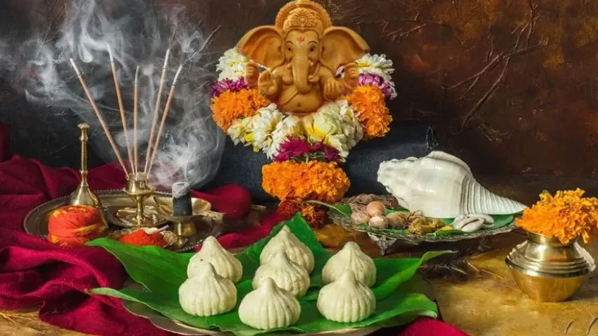 Vinayaka Prasad: వినాయకుడికి నైవేద్యంగా నాన్‌ వెజ్..ఎక్కడో తెలుసా!