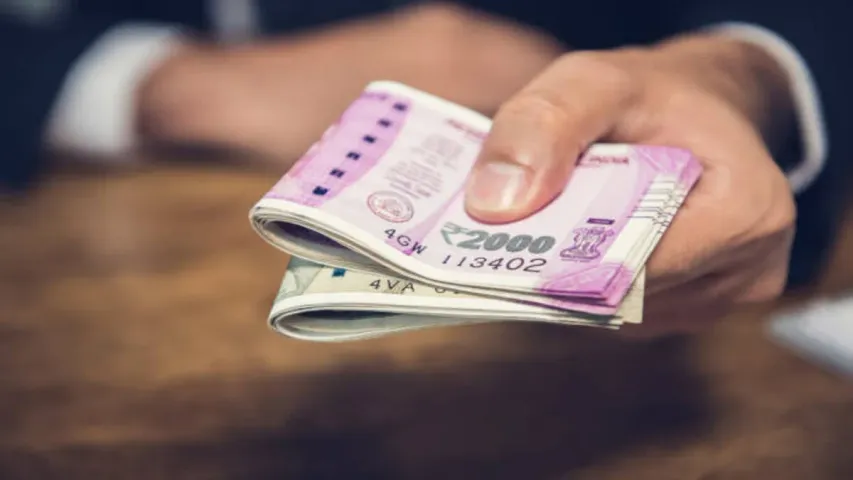 Financial Decisions: ఎడాపెడా డబ్బు ఖర్చు చేస్తున్నారా? ఈ విషయం తెలుసుకుంటే పొదుపు చేయడం పక్కా..!!