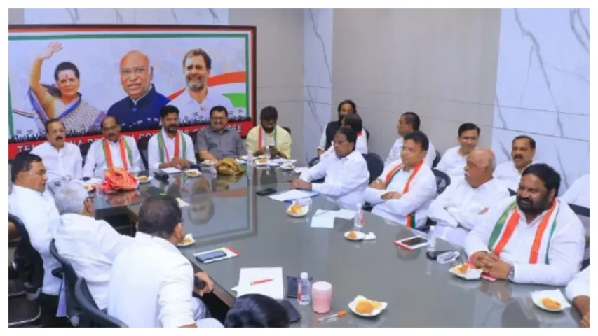 టీకాంగ్రెస్ అభ్యర్ధుల జాబితా ఫిక్స్!