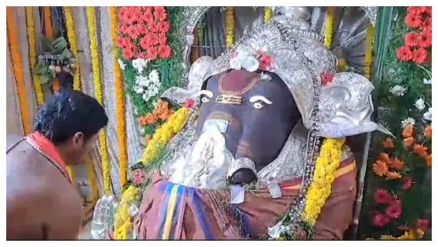 East Godavari District: అనపర్తిలో వినాయకుడి స్పెషల్ ఏంటో తెలుసా..?
