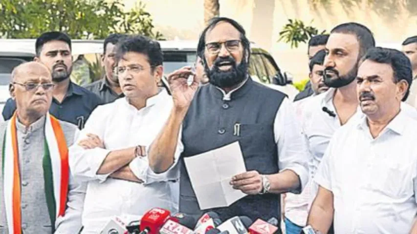 Telangana Elections 2023: కేంద్ర బలగాలను రప్పించండి.. ఇక్కడి వారిపై నమ్మకం లేదు: సీఈసీకి ప్రతిపక్షాల వినతి..!!