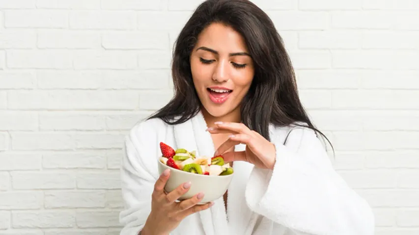Health Tips: వారానికి ఒకసారి ఈ పండు తినండి.. అందంతోపాటు ఆరోగ్యాన్నీ పొందండి..