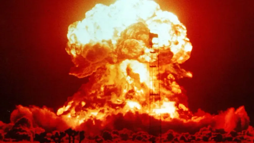 Nuclear Bomb: వామ్మో.. హిరోషిమా కంటే 24 రేట్లు శక్తిమంతమైన అణుబాంబు తయారీకి ఆ దేశం సిద్ధం..