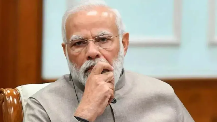 PM Modi: మోదీకి తగ్గని క్రేజ్..అత్యంత ప్రజాదరణ నేతగా మరోసారి అగ్రస్థానంలో ప్రధాని..!!