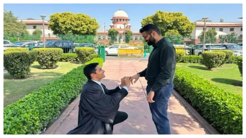 Same sex marriage:మా పోరాటం ఆగిపోదు..సుప్రీంకోర్టు ముందే ఉంగరాలు మార్చుకున్న స్వలింగ జంట