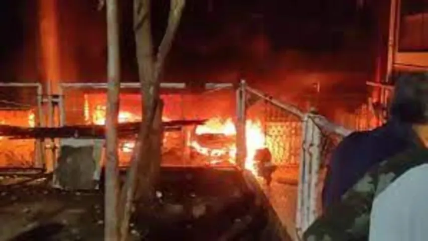 Fire in Mumbai : ఐదంతస్తుల భవనంలో భారీ అగ్నిప్రమాదం..ఆరుగురు సజీవదహనం..!!