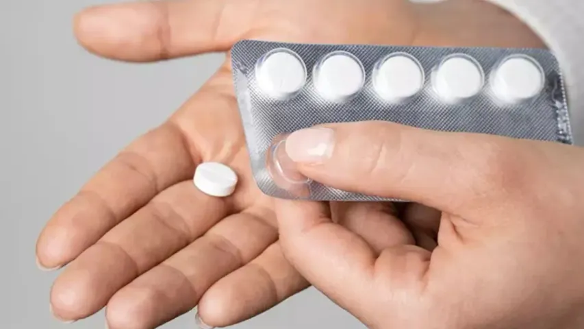Paracetamol: ప్రతి చిన్న విషయానికి పారాసిటమాల్ వాడుతున్నారా? ఈ సైడ్‌ ఎఫెక్ట్స్‌ తప్పక తెలుసుకోండి!