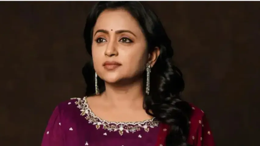 Anchor Suma: వారికి సారీ చెబుతూ స్టార్ యాంకర్‌ సుమ ఎమోషనల్..!