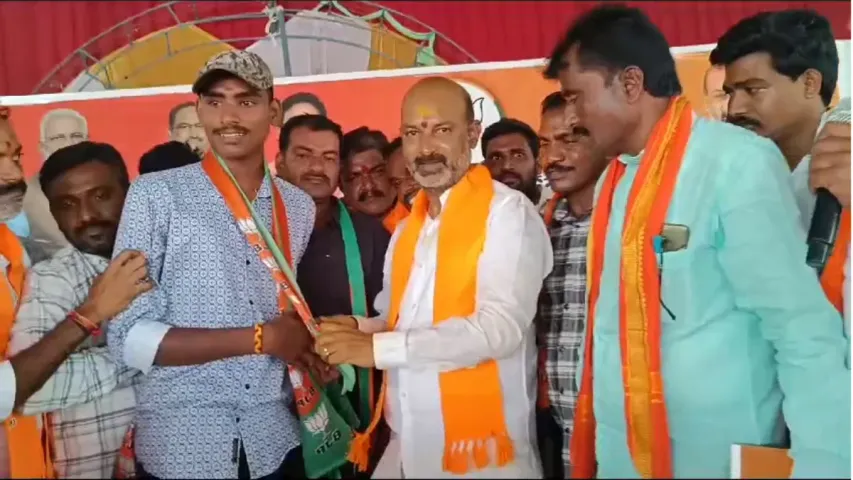 Telangana Election 2023: మీకోసం మళ్లీ వస్తున్నా..దీవించండి: బండి సంజయ్