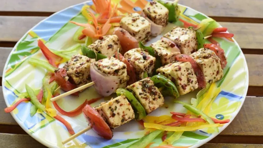 Paneer Health Benefits: పన్నీర్‌తో ఎన్నో ఆరోగ్య ప్రయోజనాలు.. రోజూ తింటే ఏమవుతుందో తెలుసా..?
