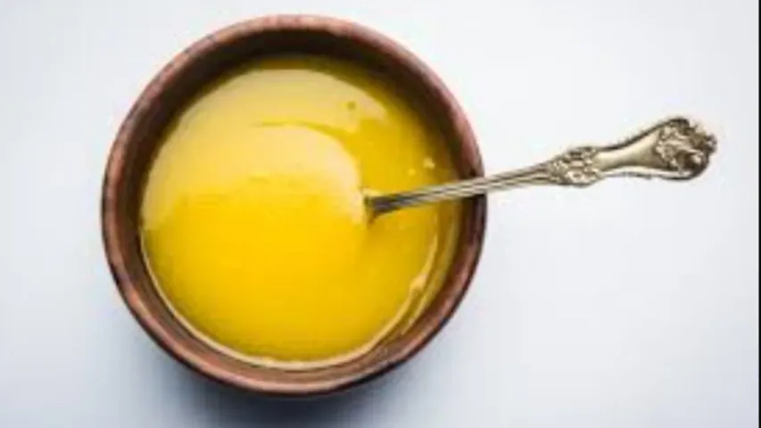Ghee Health: నెయ్యి తింటున్నారా.. అయితే ఇవి తప్పక తెలుసుకోండి..!