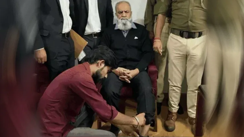 Jammu Kashmir: ఐడియా అదిరింది.. బెయిల్ పై ఉన్న టెర్రరిస్ట్ లపై పోలీసుల హైటెక్ నిఘా 