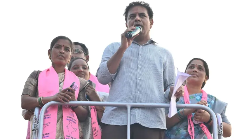 మంత్రి కేటీఆర్ పై ఈసీకి కాంగ్రెస్ ఫిర్యాదు