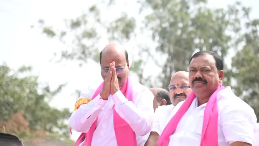 అట్టహాసంగా ఇబ్రహీంపట్నం బీఆర్ఎస్ అభ్యర్థి మంచిరెడ్డి నామినేషన్