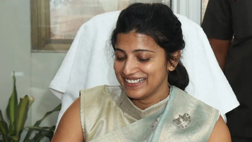 HMDA: హెచ్ఎండిఏలో బాధ్యతలు చేపట్టిన ఆమ్రపాలి