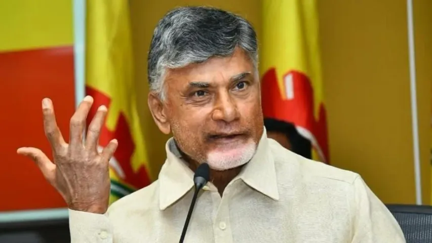 CM Chandrababu: రేపు ఢిల్లీకి సీఎం చంద్రబాబు.. అమిత్ షాతో కీలక భేటీ!