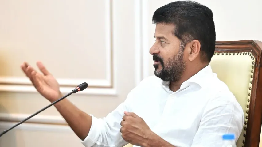 TS Congress: లిస్ట్ తో ఢిల్లీకి రేవంత్.. కొత్త ఎమ్మెల్సీలు వీరే?