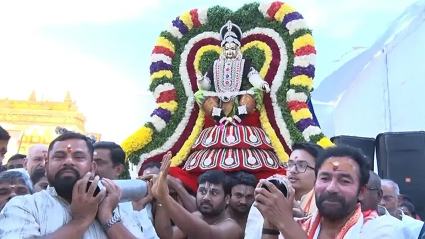 Sabarimala: అయ్యప్ప క్షేత్రంలో వసతులు కల్పించండి: కేంద్రమంత్రి కిషన్ రెడ్డి