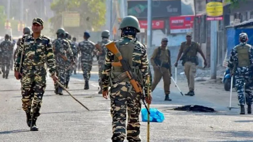 Manipur Violence: మణిపూర్ లో మళ్లీ హింస, కాల్పులు...ముగ్గురు మృతి , ఐదుగురికి గాయాలు..!!
