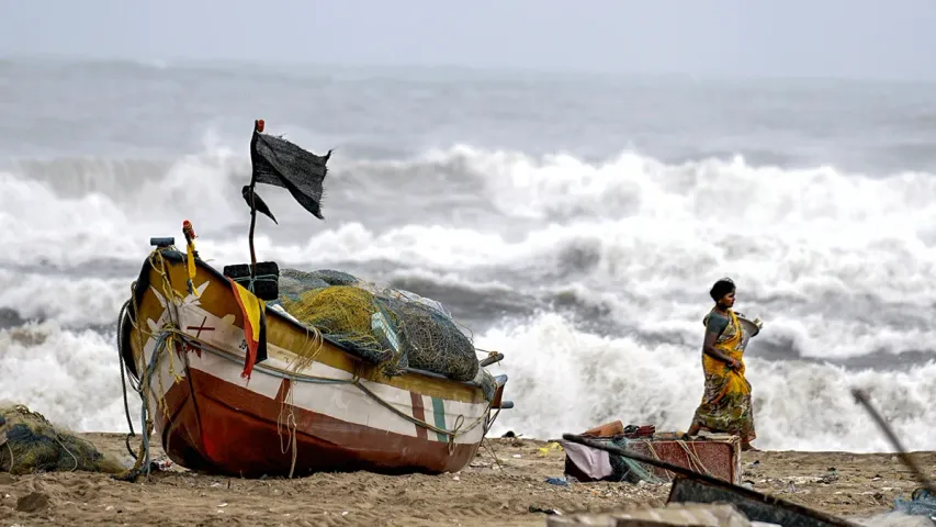 Michaung Cyclone: ఏపీలో తీరం దాటనున్న మిచౌంగ్ తుఫాన్.. తెలంగాణకు హెచ్చరిక
