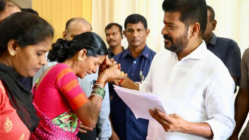 ఈ రాజీనామా నా ఎంపీ పదవికి మాత్రమే.. సీఎం రేవంత్ ఎమోషనల్ ట్వీట్!
