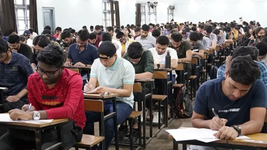 UPSC : ఈజీగా ప్రిలిమ్స్ పేపర్.. పెరగనున్న కటాఫ్.. అభ్యర్థుల్లో ఆందోళన