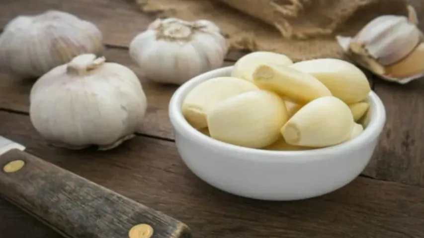 Garlic  Prices: భారీగా పెరిగిన వెల్లుల్లి ధరలు..కిలో ఎంతకు చేరిందంటే..!