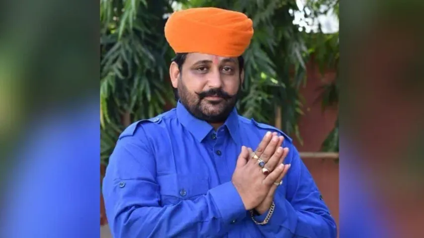 BREAKING: కర్ణిసేన అధ్యక్షుడు సుఖ్‌దేవ్ సింగ్‌‌ ను కాల్చి చంపిన దుండగులు.!