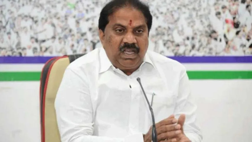 YCP: 'రాబోయే రోజుల్లో మీ పాత్రే కీలకం' వైసీపీ లీగల్ టీమ్ కు ఎమ్మెల్యే హెచ్చరిక.!