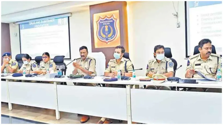 న్యూ ఇయర్ ఈవెంట్లో డీజే పెడితే మీకు భాజానే.. పోలీసుల వార్నింగ్