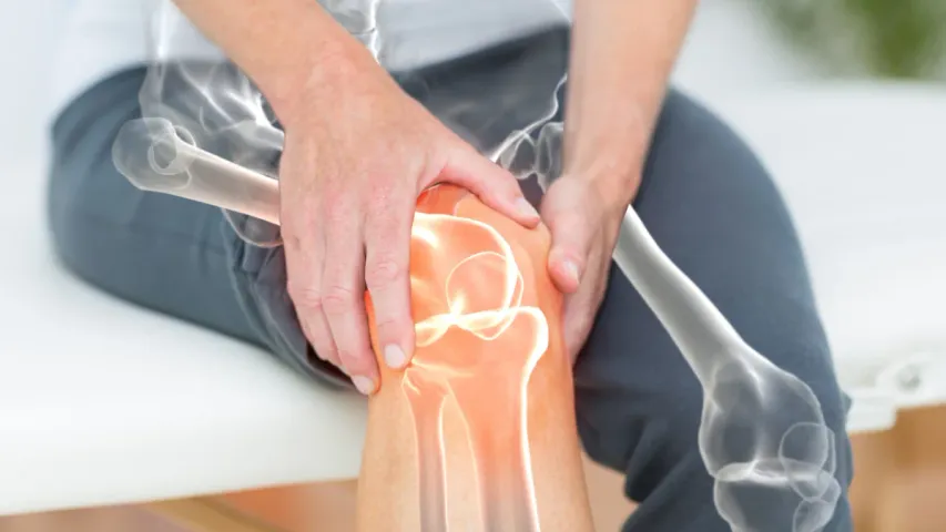 Bones weak: శరీరంలో ఈ లక్షణాలు కనిపిస్తే ఎముకలు బలహీనంగా మారాయని అర్థం!