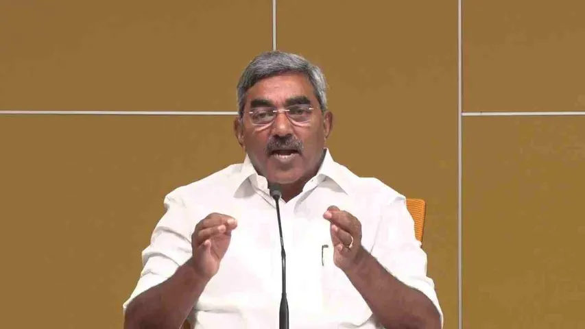 అసమర్థత ప్రభుత్వం ఇప్పుడే మొద్దు నిద్ర లేచింది: ఆలపాటి