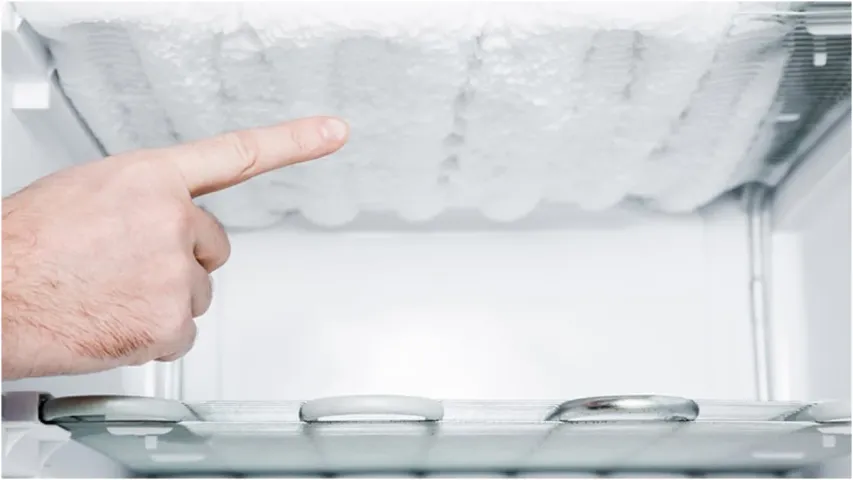 Kitchen Tips: మీ ఫ్రిడ్జ్ లో ఐస్ పేరుకుపోతుందా.. దానికి కారణమేంటో తెలుసా