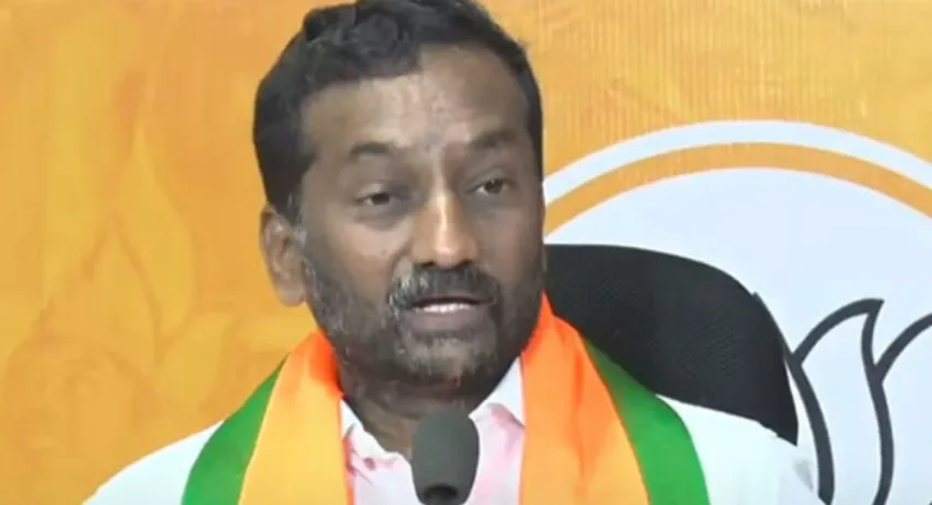 Raghunandan Rao : ఎంపీ సీట్లను బేరానికి పెట్టారు.. బీఆర్‌ఎస్‌పై రఘునందన్‌ రావు విమర్శలు