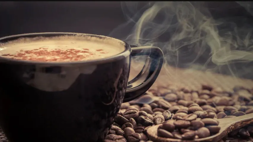 COFFEE:   ఏంటీ  కాఫీ ఎక్కువ తాగేస్తున్నారా..? అయితే జాగ్రత్త