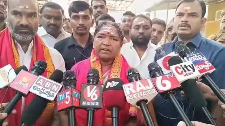 Telangana: సర్పంచ్ ఎన్నికలు ఇప్పుడు నిర్వహించడం సాధ్యం కాదు.. సీతక్క సంచలన కామెంట్స్
