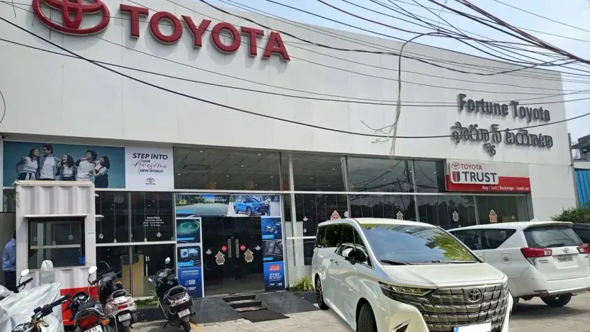 Toyota Car Sales: ప్రపంచంలో ఎక్కువగా అమ్ముడుపోతున్న కార్లు టయోటా కంపెనీవే!