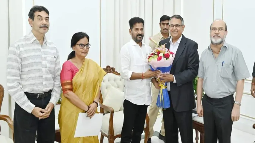 CM Revant Reddy: సీతక్క ఇలాకా ములుగులో కంపెనీ.. రేవంత్ రెడ్డి కీలక సమీక్ష!