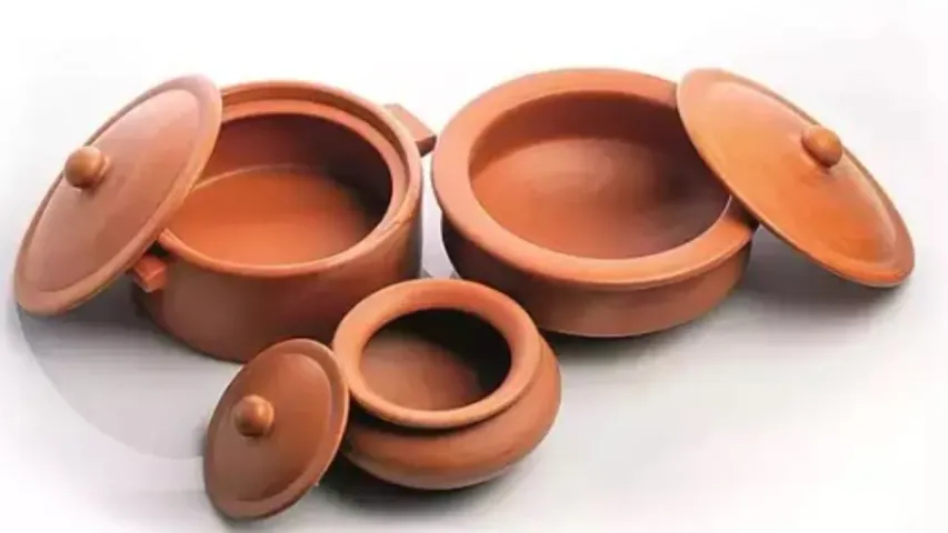 Clay Pots: మన పూర్వికులు మట్టి పాత్రల్లో వంట చేయడానికి కారణం ఇదే