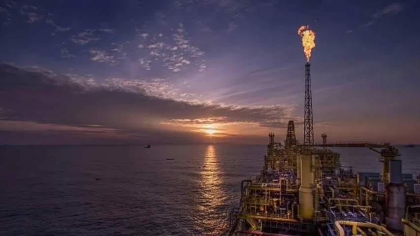 Crude Oil and Gas: సెకనుకు 3 లక్షల పైనే బిల్లు.. దేశంలో పెట్రోల్ దిగుమతుల తీరిది.. 